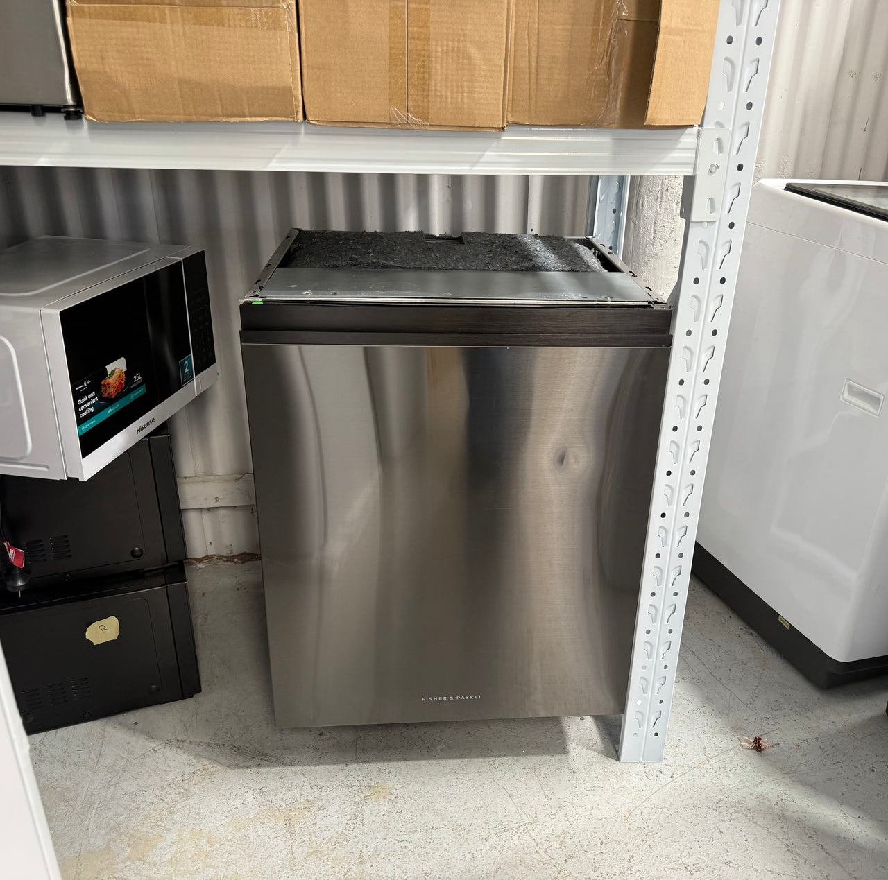 Factory second Fisher & Paykel 60cm Series 9 Tall Built-Under Dishwasher – Black Stainless Steel  DW60UNT4B2 - Second Hand Appliances Geebung