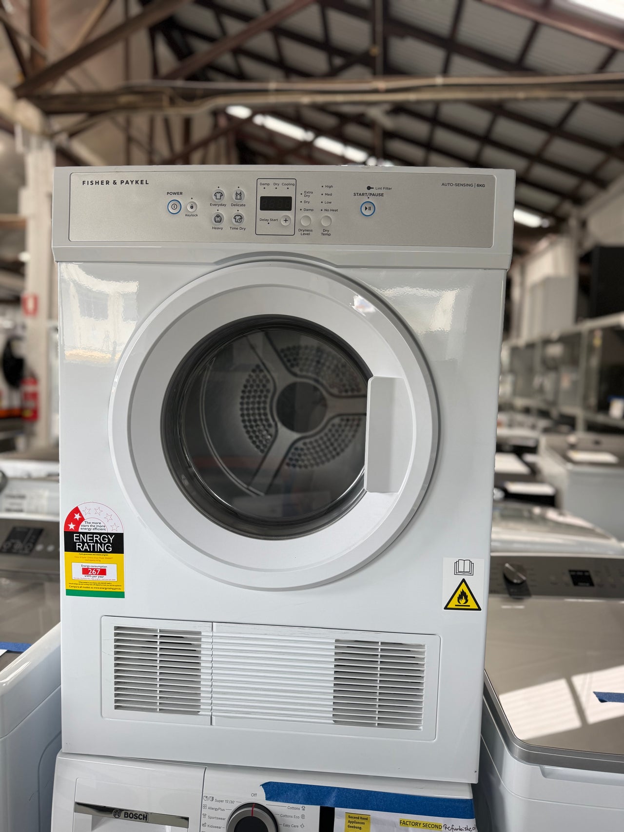 Factory second Fisher &Paykel 6kg Vented Dryer  Model: DE6060M2 - Second Hand Appliances Geebung