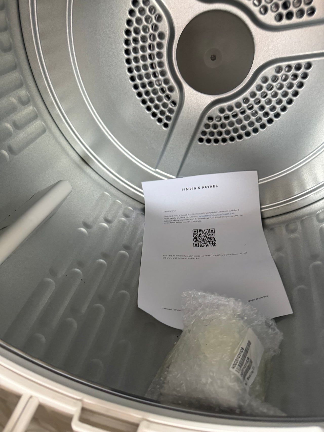 Factory second Fisher &Paykel 6kg Vented Dryer  Model: DE6060M2 - Second Hand Appliances Geebung