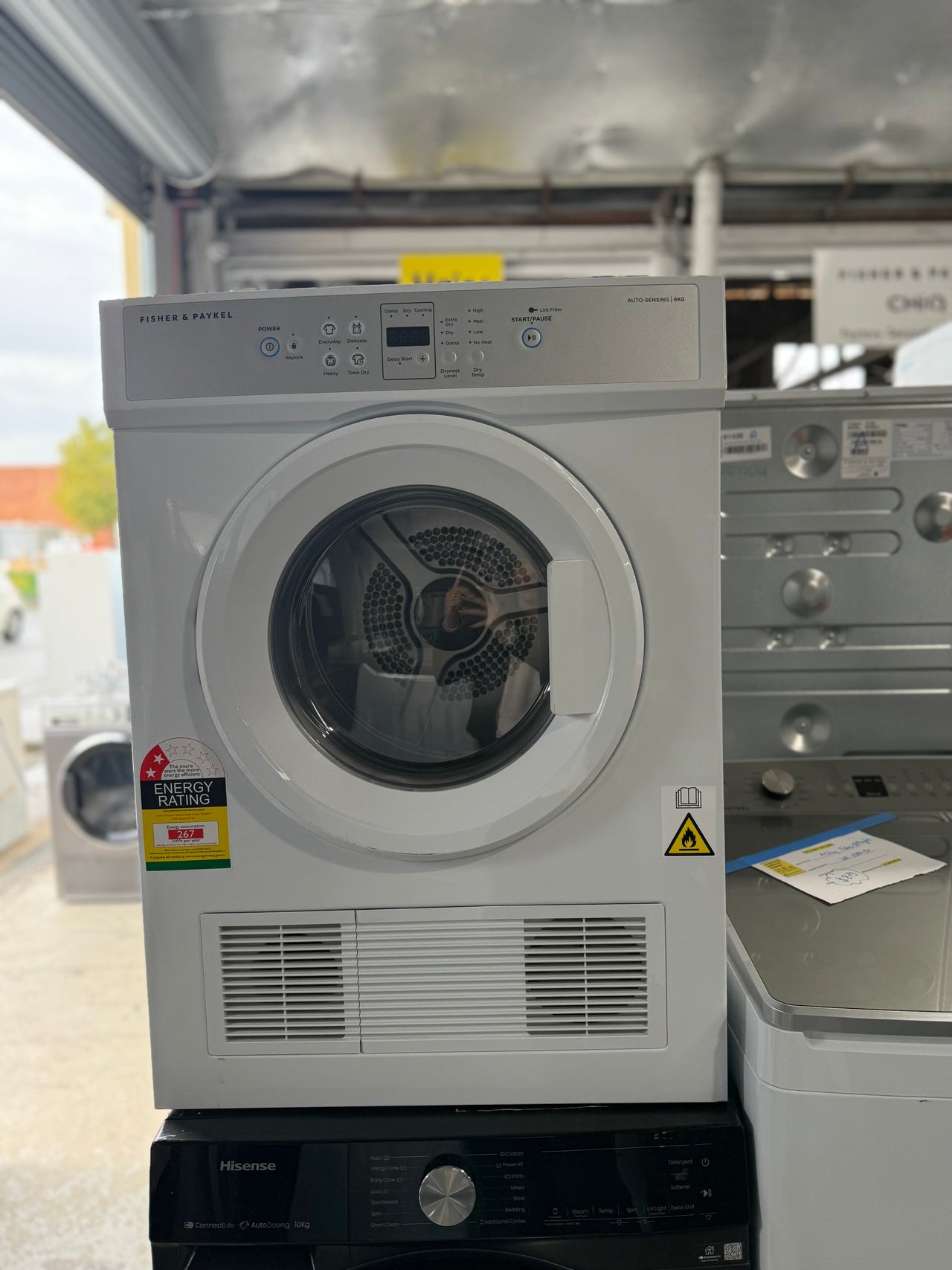Factory second Fisher & Paykel 6kg Vented Dryer – White DE6060M2 - Second Hand Appliances Geebung