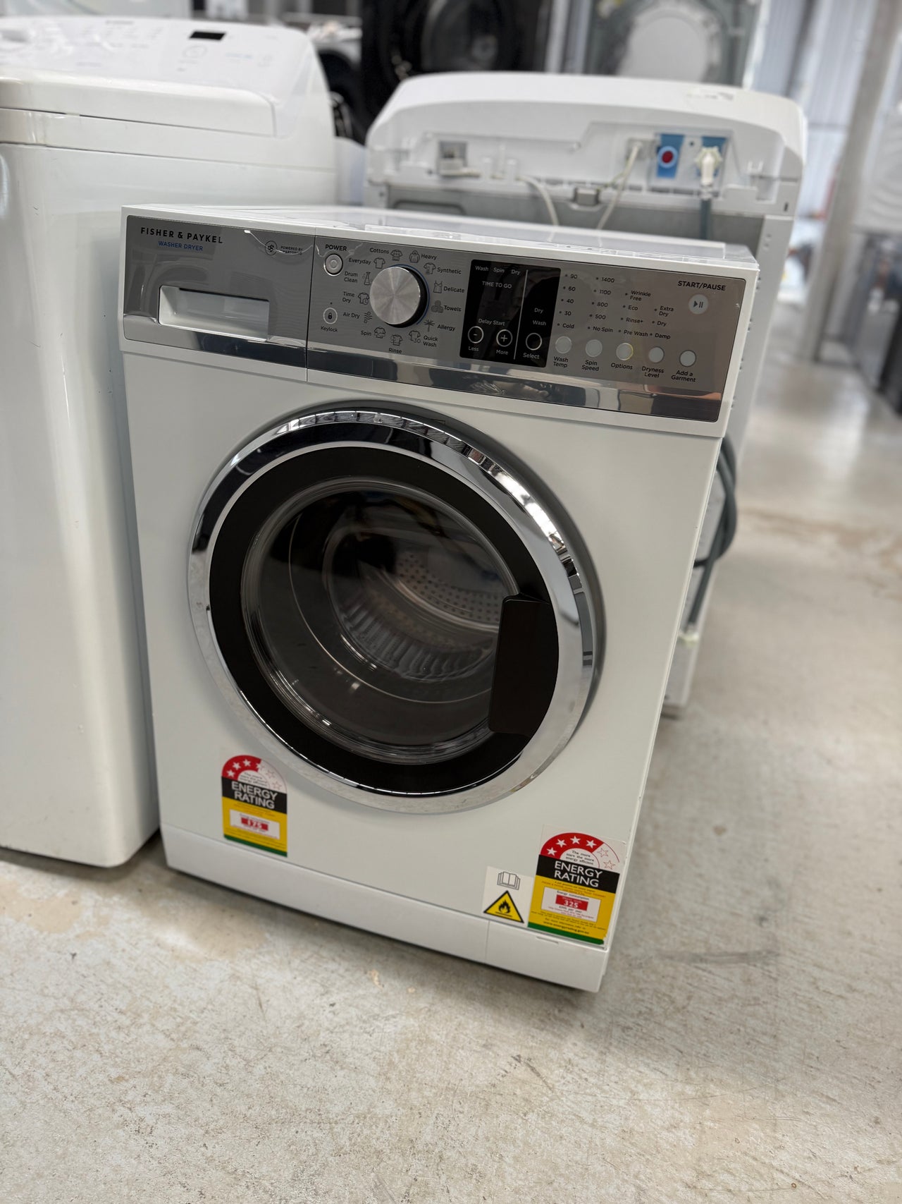 Factory second Fisher &Paykel 8.5kg/5kg Washer Dryer Combo Model: WD8560F1 - Second Hand Appliances Geebung