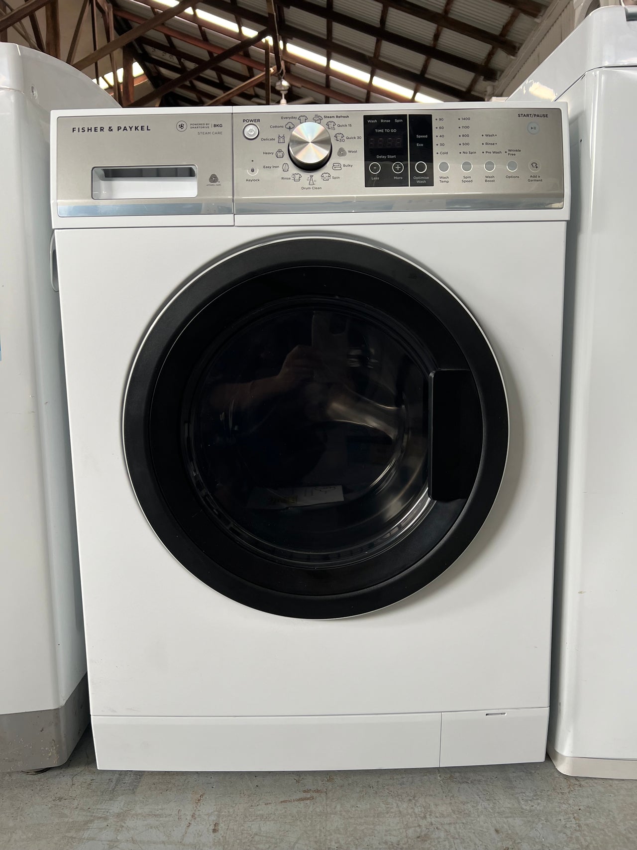 Factory second Fisher &amp; Paykel 8kg Series 5 Front Load Washing Machine with Steam Refresh Model: WH8060P3 - Second Hand Appliances Geebung