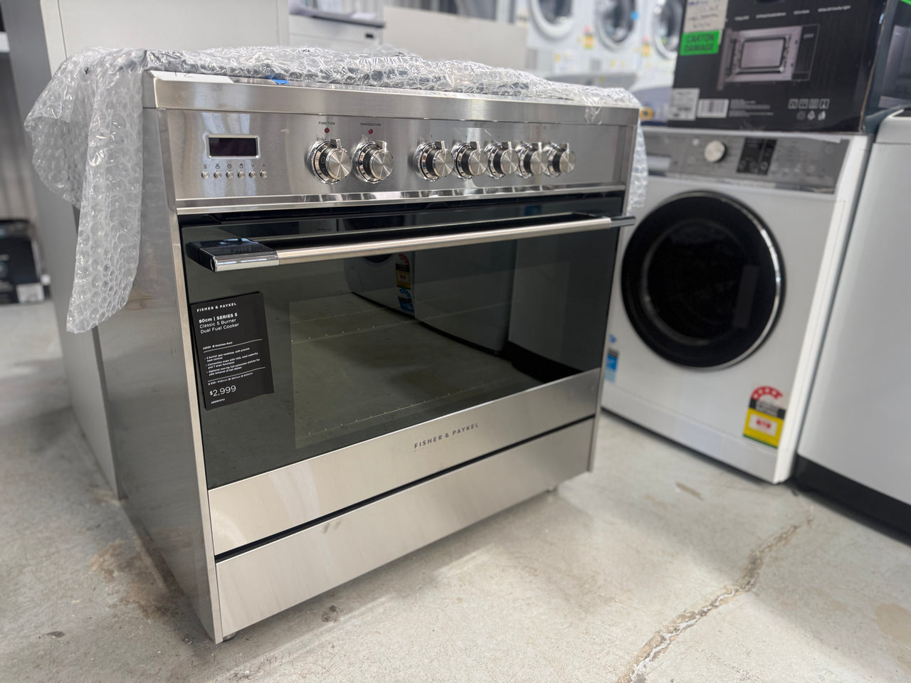 Factory second Fisher & Paykel 90cm Dual Fuel Freestanding Cooker – OR90SCG1X1 - Second Hand Appliances Geebung