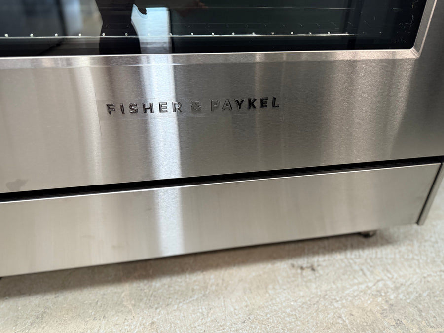 Factory second Fisher & Paykel 90cm Freestanding Dual Fuel Cooker OR90SCG2X1 - Second Hand Appliances Geebung