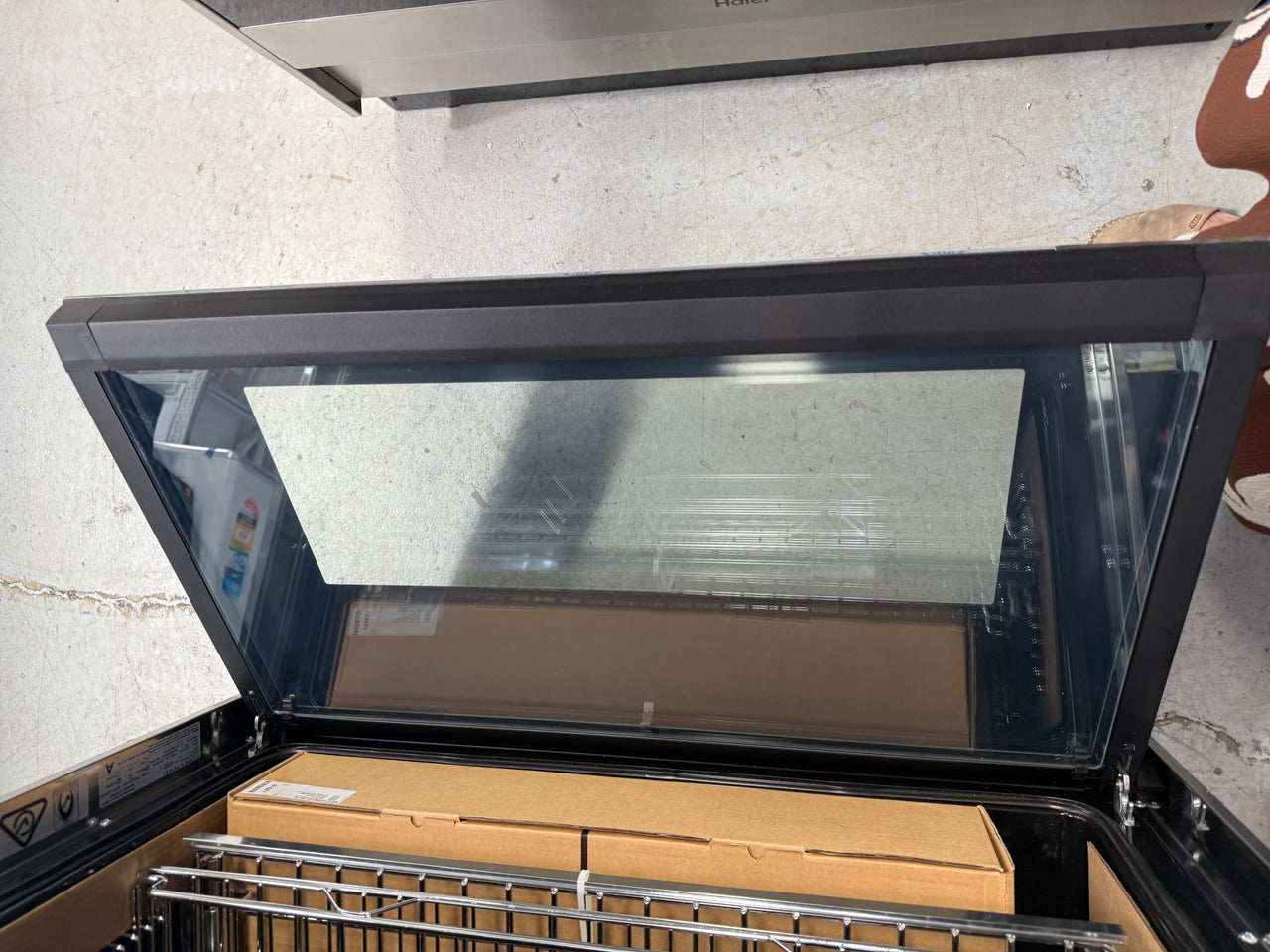 Factory second Fisher & Paykel 90cm Freestanding Dual Fuel Cooker OR90SCG4X1 - Second Hand Appliances Geebung