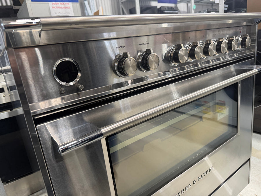 Factory second Fisher & Paykel 90cm Series 9 Classic Induction Freestanding Cooker – OR90SCI6X1 - Second Hand Appliances Geebung