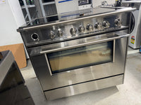Thumbnail for Factory second Fisher & Paykel 90cm Series 9 Classic Induction Freestanding Cooker – OR90SCI6X1 - Second Hand Appliances Geebung