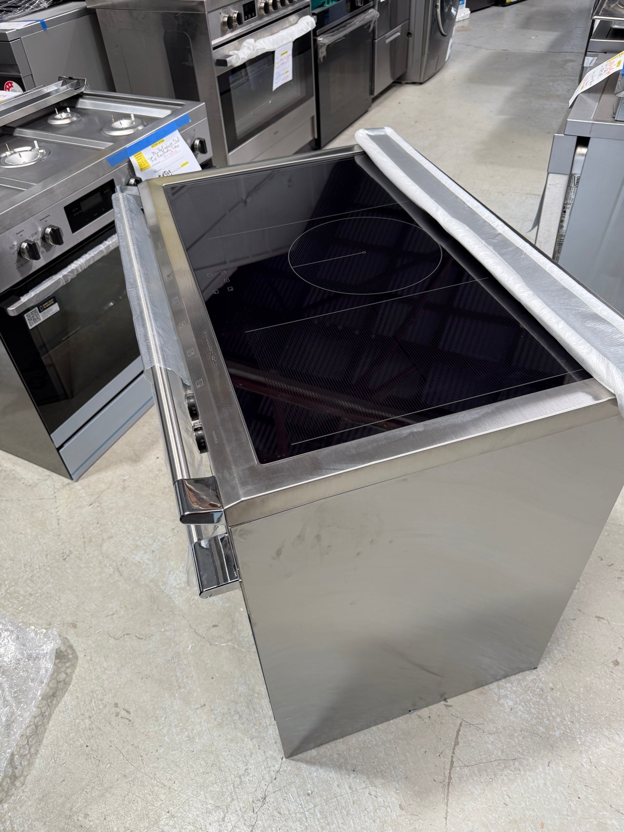Factory second Fisher & Paykel 90cm Series 9 Induction Freestanding Cooker – OR90SCI6X1 - Second Hand Appliances Geebung