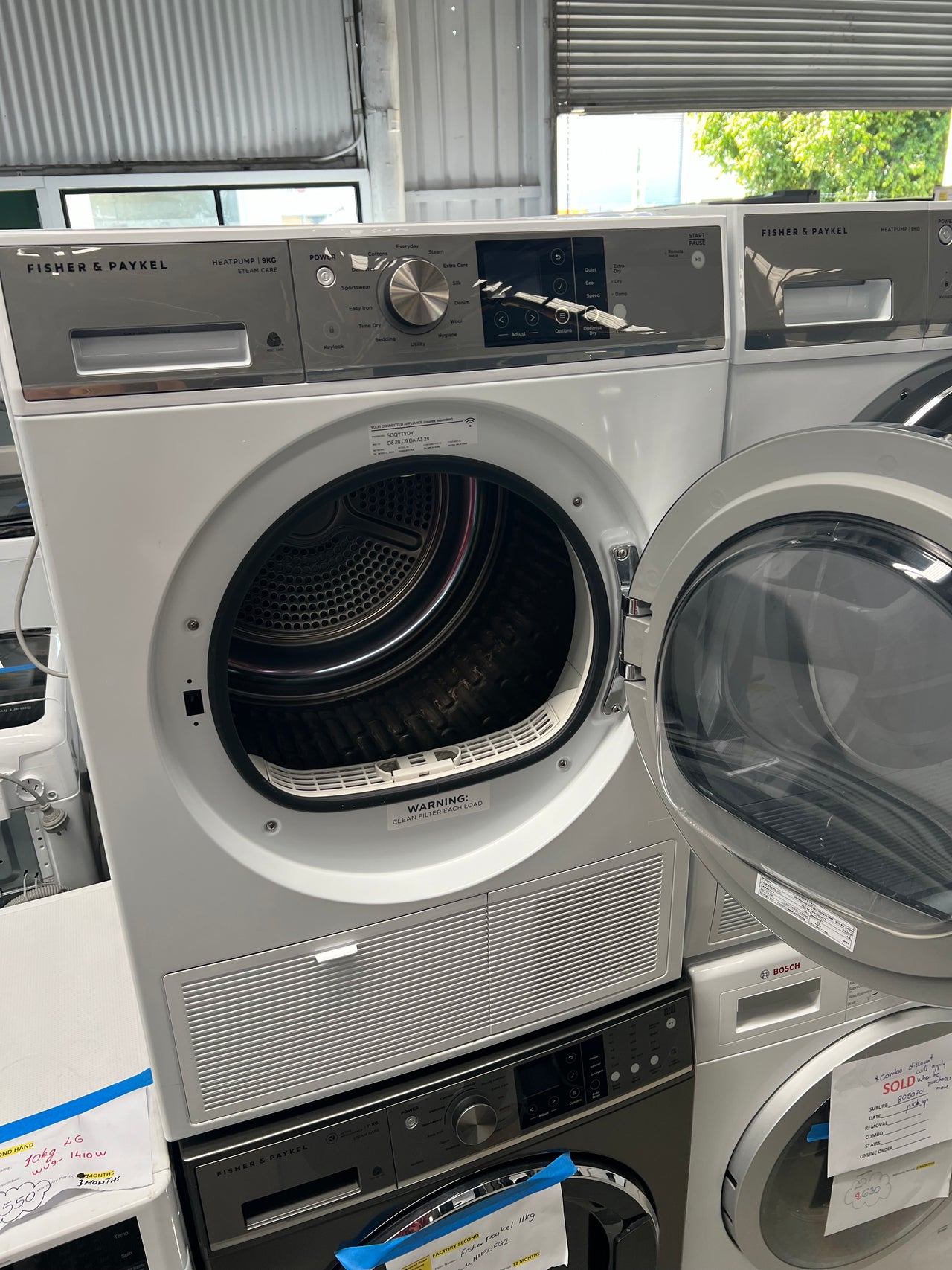 Factory second Fisher&Paykel 9kg Heat Pump Dryer White with Steam Care Model: DH9060FS1 - Second Hand Appliances Geebung