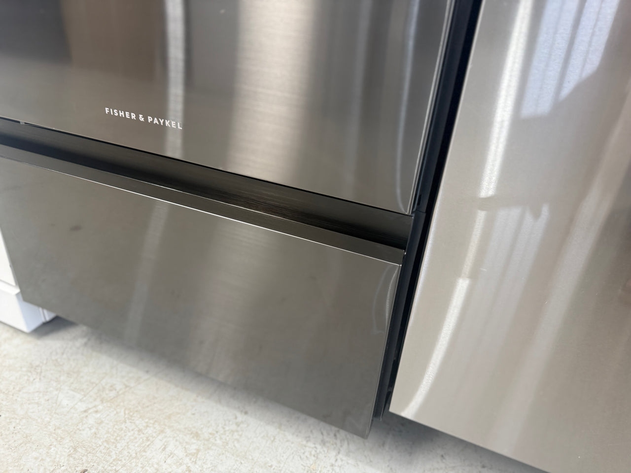 Buy Factory second Fisher & Paykel Built-Under Double DishDrawer™ Dishwasher – Black Stainless Steel  Model: DD60D2NB9 |  | [product_variant] | Second Hand Appliances Geebung Brisbane