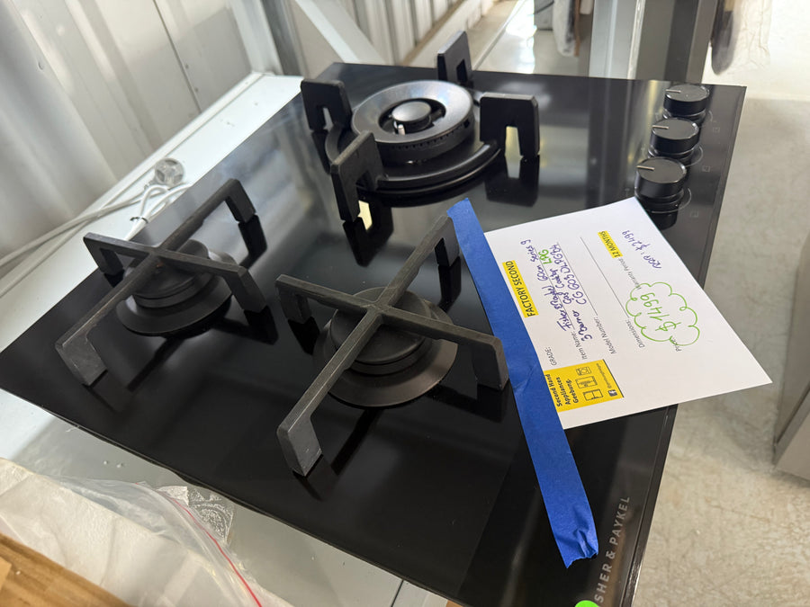Factory second Fisher & Paykel CG603DLPGB4 – 60 cm LPG Gas Cooktop (Glass Surface) - Second Hand Appliances Geebung
