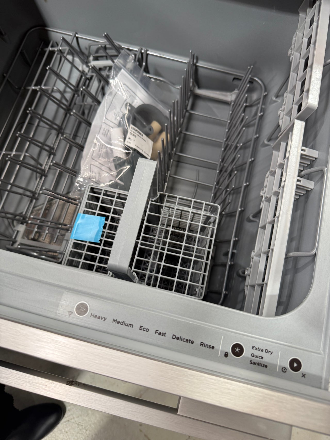 Factory second Fisher&Paykel DD60DDFX9 Double DishDrawer™ Dishwasher – Stainless Steel - Second Hand Appliances Geebung