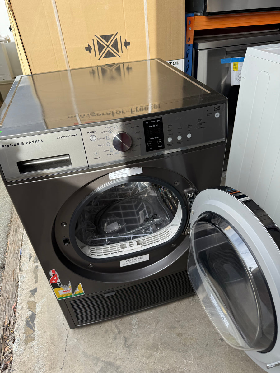 Factory second Fisher & Paykel DH9060PG2 – 9 kg Series 7 Heat Pump Dryer (Graphite) - Second Hand Appliances Geebung