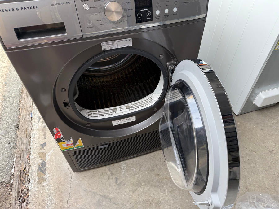 Factory second Fisher & Paykel DH9060PG2 – 9 kg Series 7 Heat Pump Dryer (Graphite) - Second Hand Appliances Geebung