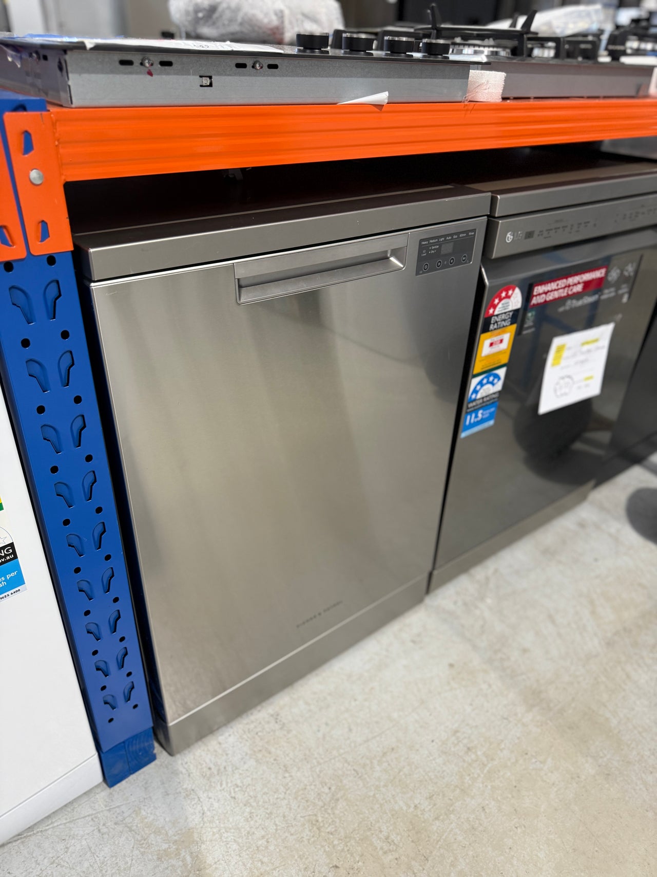 Factory second Fisher & Paykel DW60FC2X2 contemporary Series 5 freestanding dishwasher - Second Hand Appliances Geebung