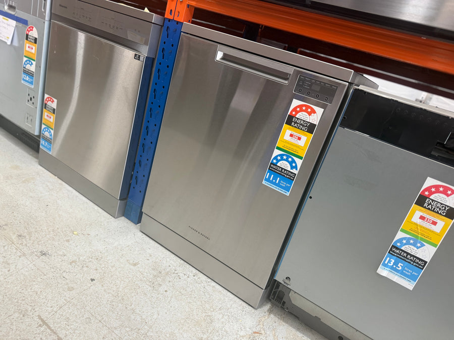 Factory second Fisher & Paykel DW60FC4X3 60 cm Freestanding Dishwasher - Second Hand Appliances Geebung
