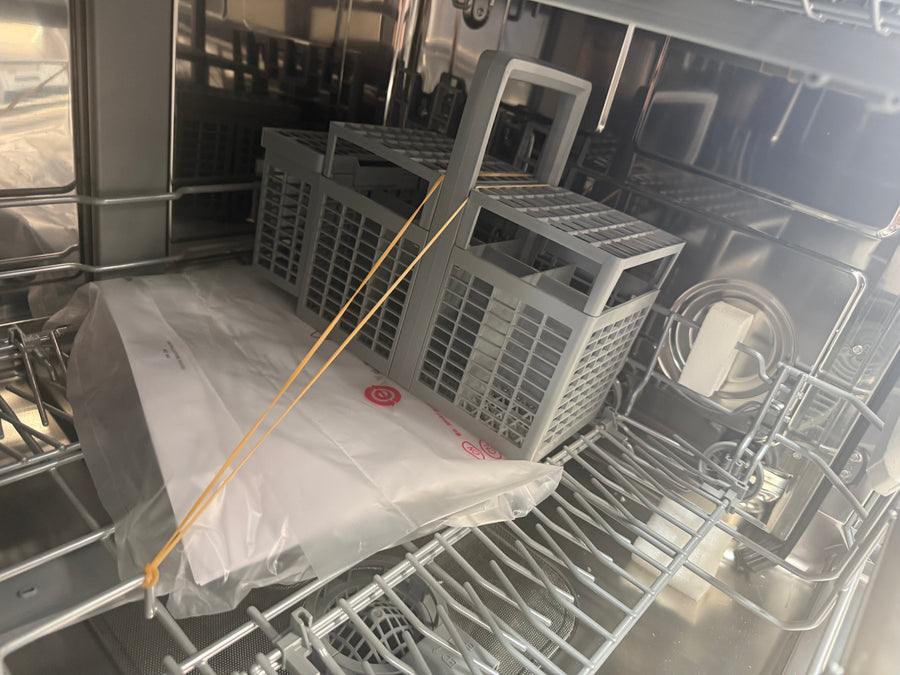 Factory second Fisher & Paykel DW60FC4X3 60 cm Freestanding Dishwasher - Second Hand Appliances Geebung