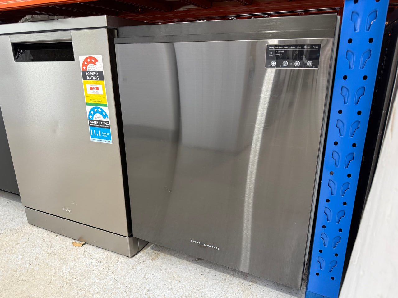 Factory second Fisher &Paykel DW60UN2B2 60cm built-under dishwasher/Black steel - Second Hand Appliances Geebung