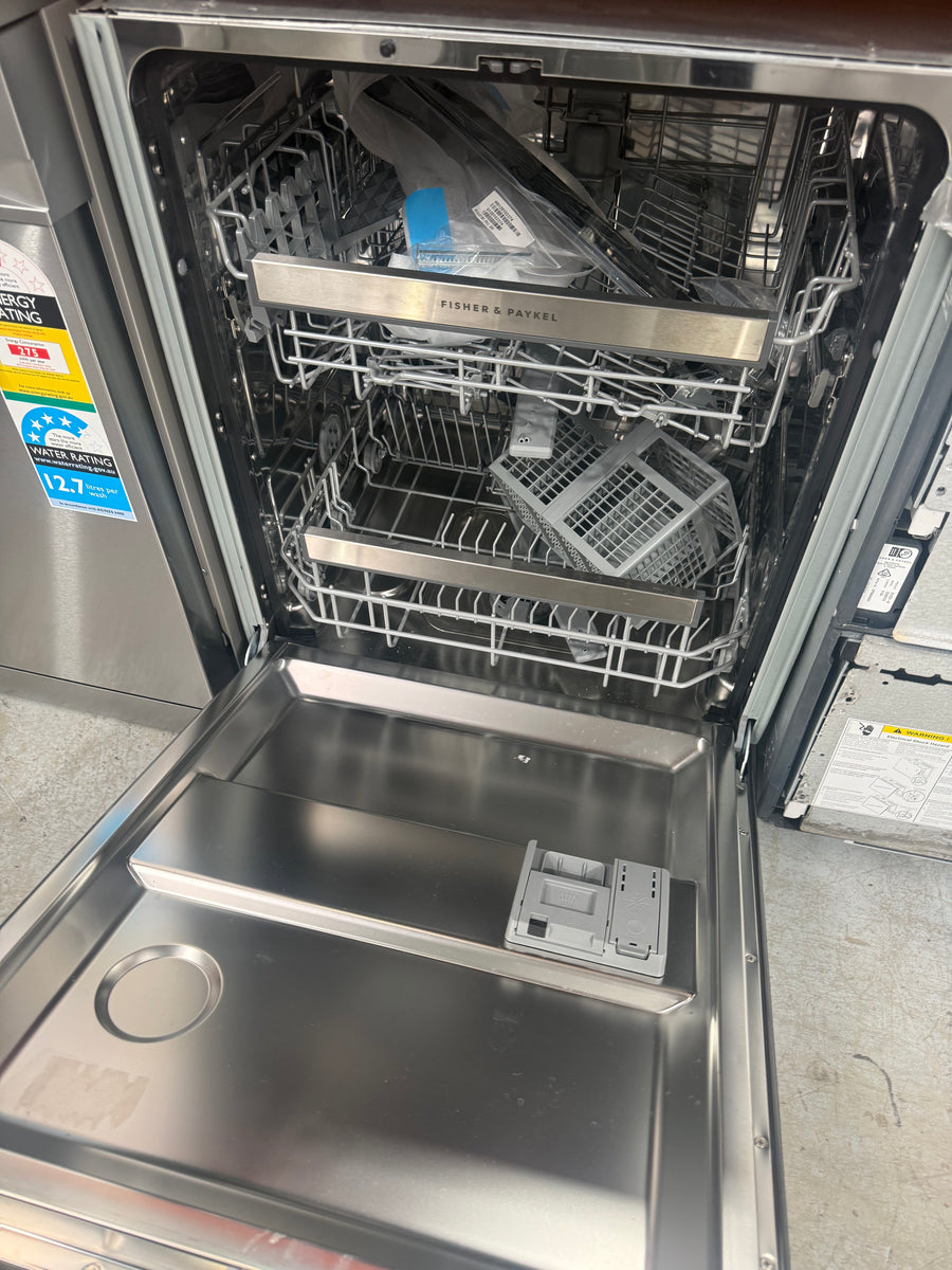 Factory second Fisher & Paykel DW60UN2B2 60cm built-under dishwasher - Second Hand Appliances Geebung