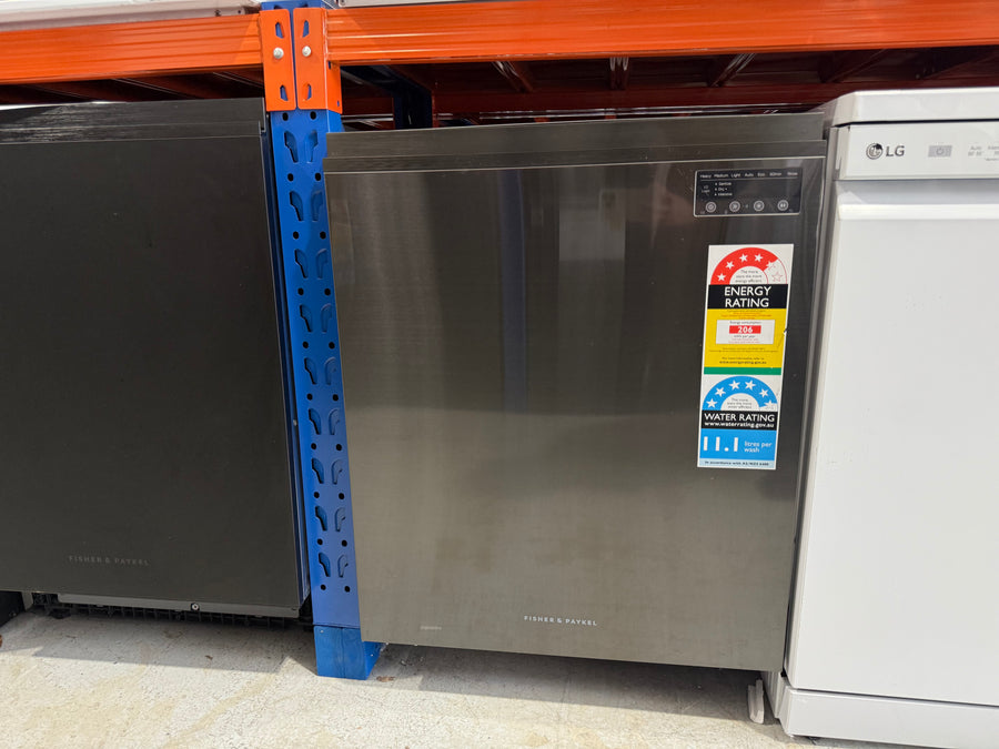 Factory second Fisher&Paykel DW60UN4B2 premium Series 7 Contemporary Built-Under Dishwasher - Second Hand Appliances Geebung
