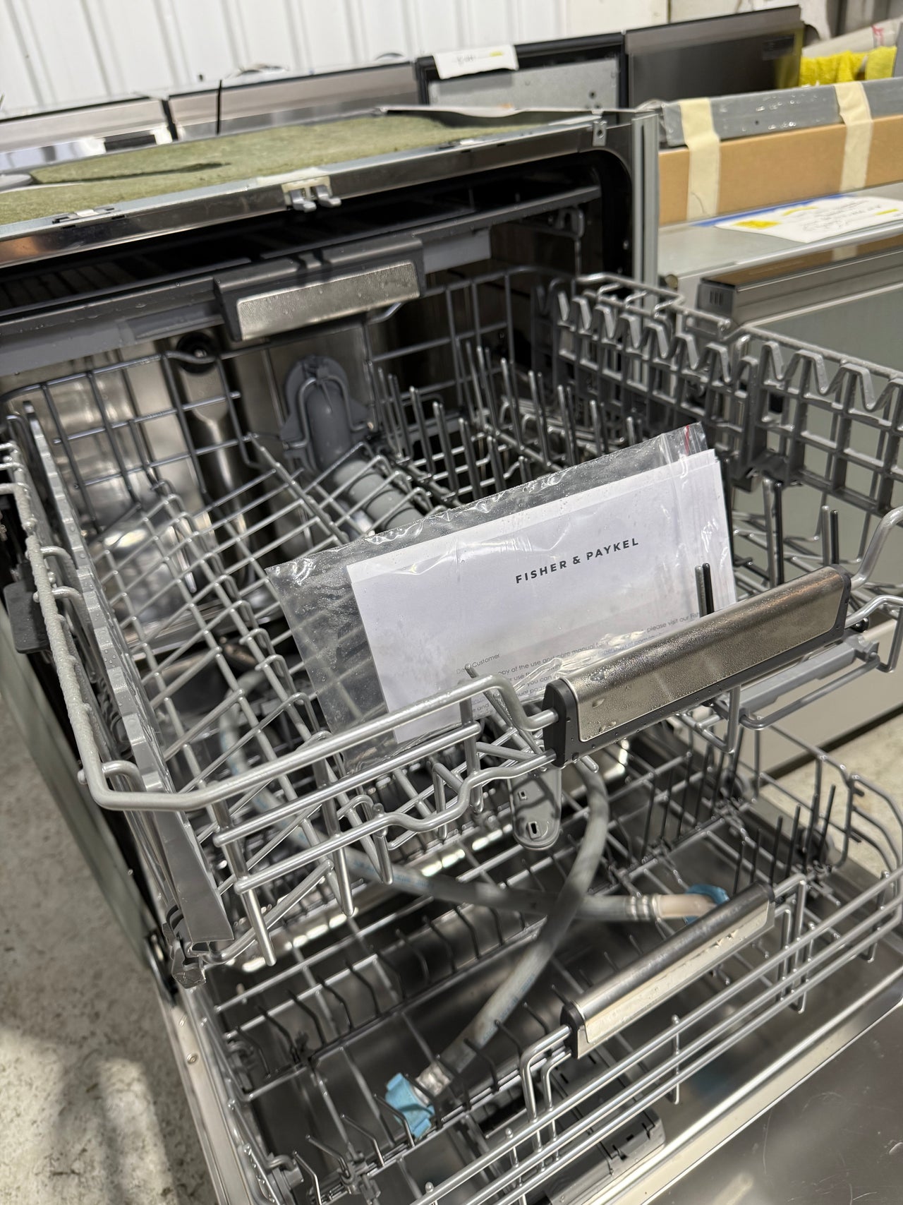 Factory second Fisher & Paykel Fully Integrated Dishwasher DW60U6I1 - Second Hand Appliances Geebung