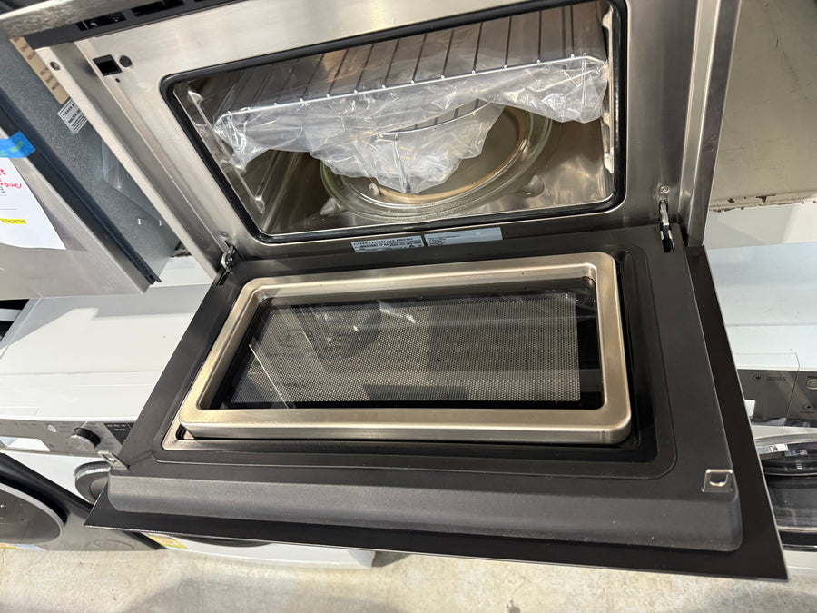 Factory second Fisher & Paykel OM60NDBB1 – 60 cm Combination Microwave Oven (Black Steel, Series 9) - Second Hand Appliances Geebung