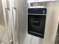 Thumbnail for Factory second Fisher&Paykel RF610ADUX5 569L French Door Refrigerator - Second Hand Appliances Geebung