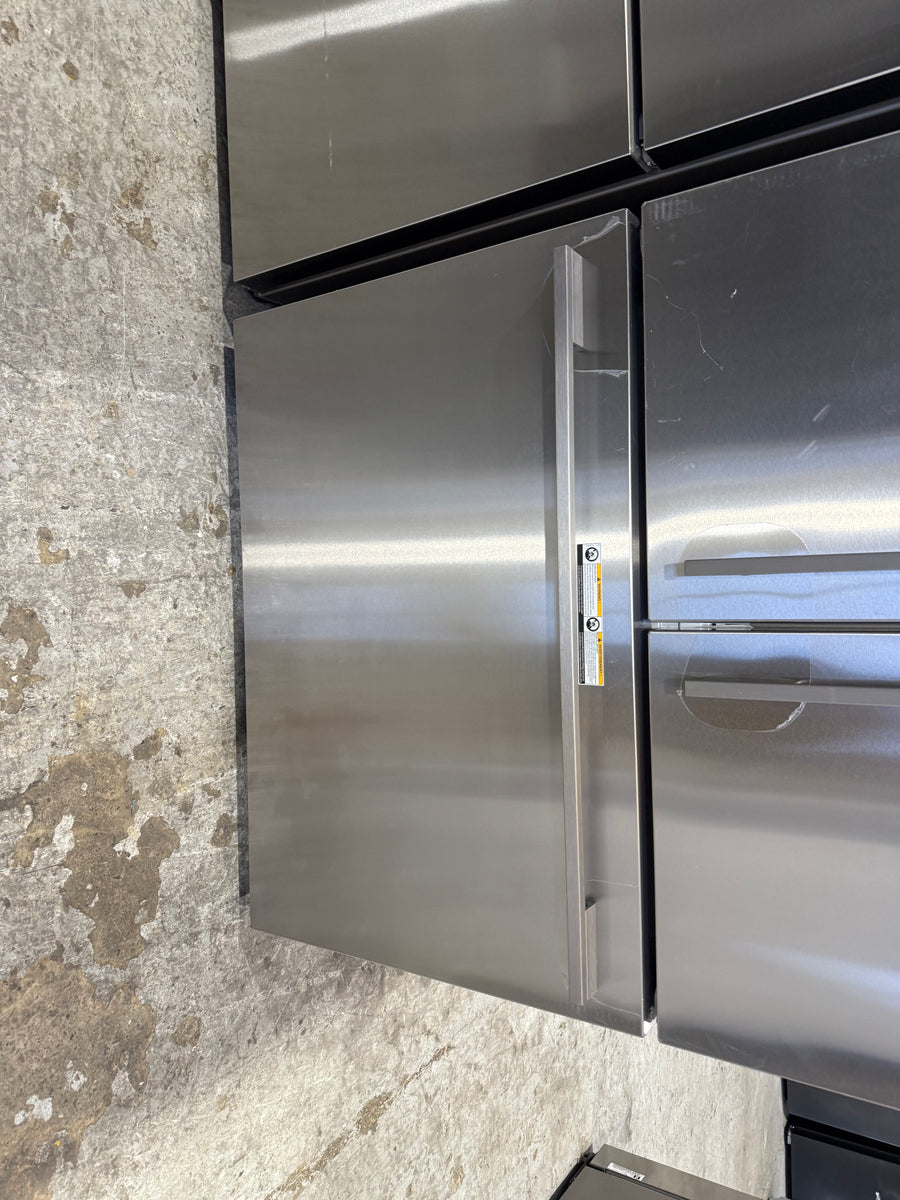 Factory second Fisher&Paykel RF610ADUX5 569L French Door Refrigerator - Second Hand Appliances Geebung