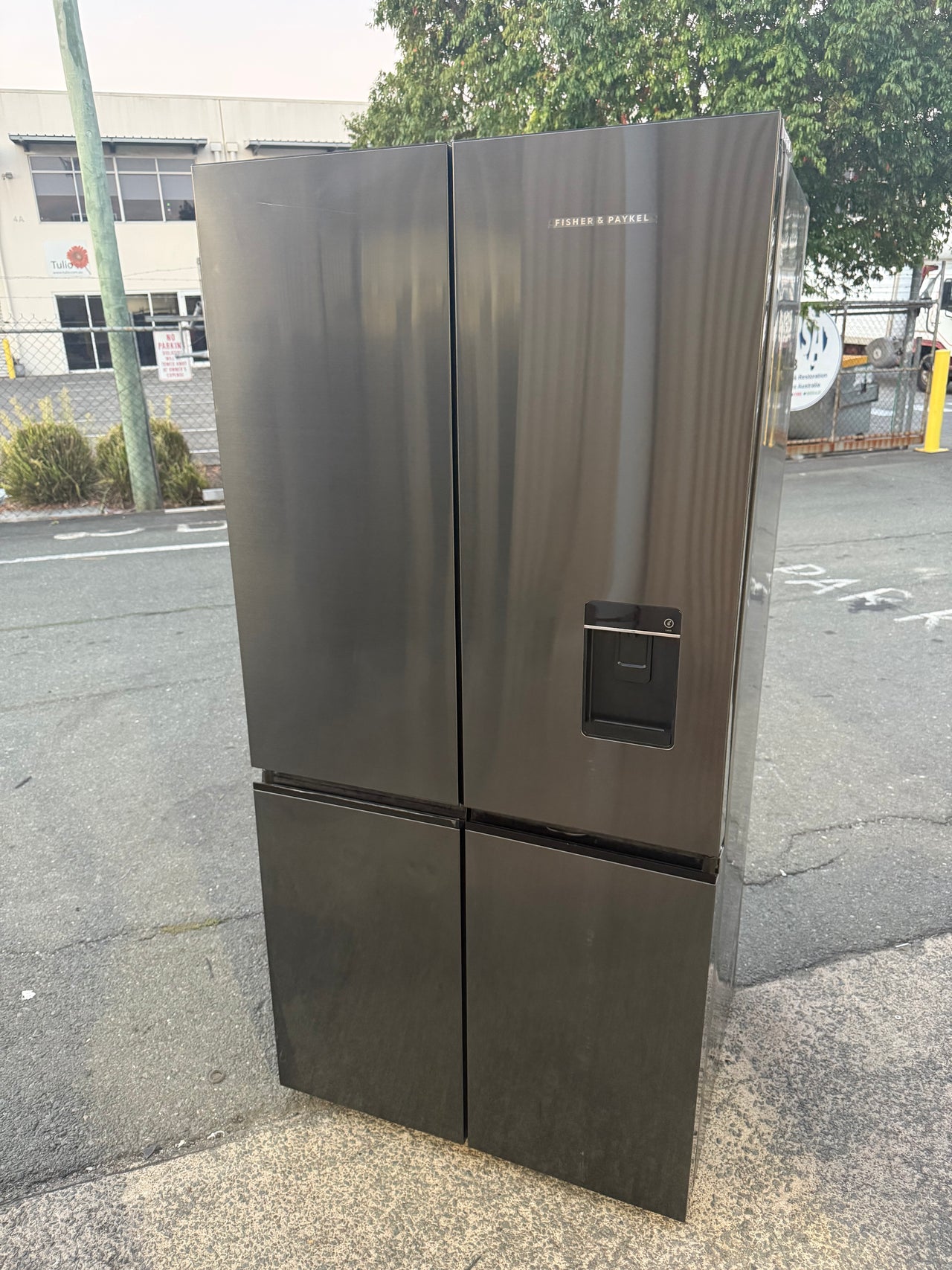 Buy Factory second Fisher & Paykel RF730QNUVB1 690 L Quad Door Refrigerator – Black Stainless Steel with Ice & Water |  | [product_variant] | Second Hand Appliances Geebung Brisbane