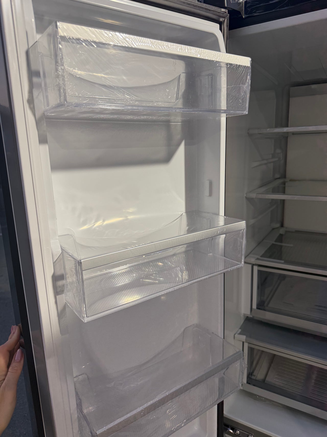 Buy Factory second Fisher & Paykel RF730QNUVB1 690 L Quad Door Refrigerator – Black Stainless Steel with Ice & Water |  | [product_variant] | Second Hand Appliances Geebung Brisbane