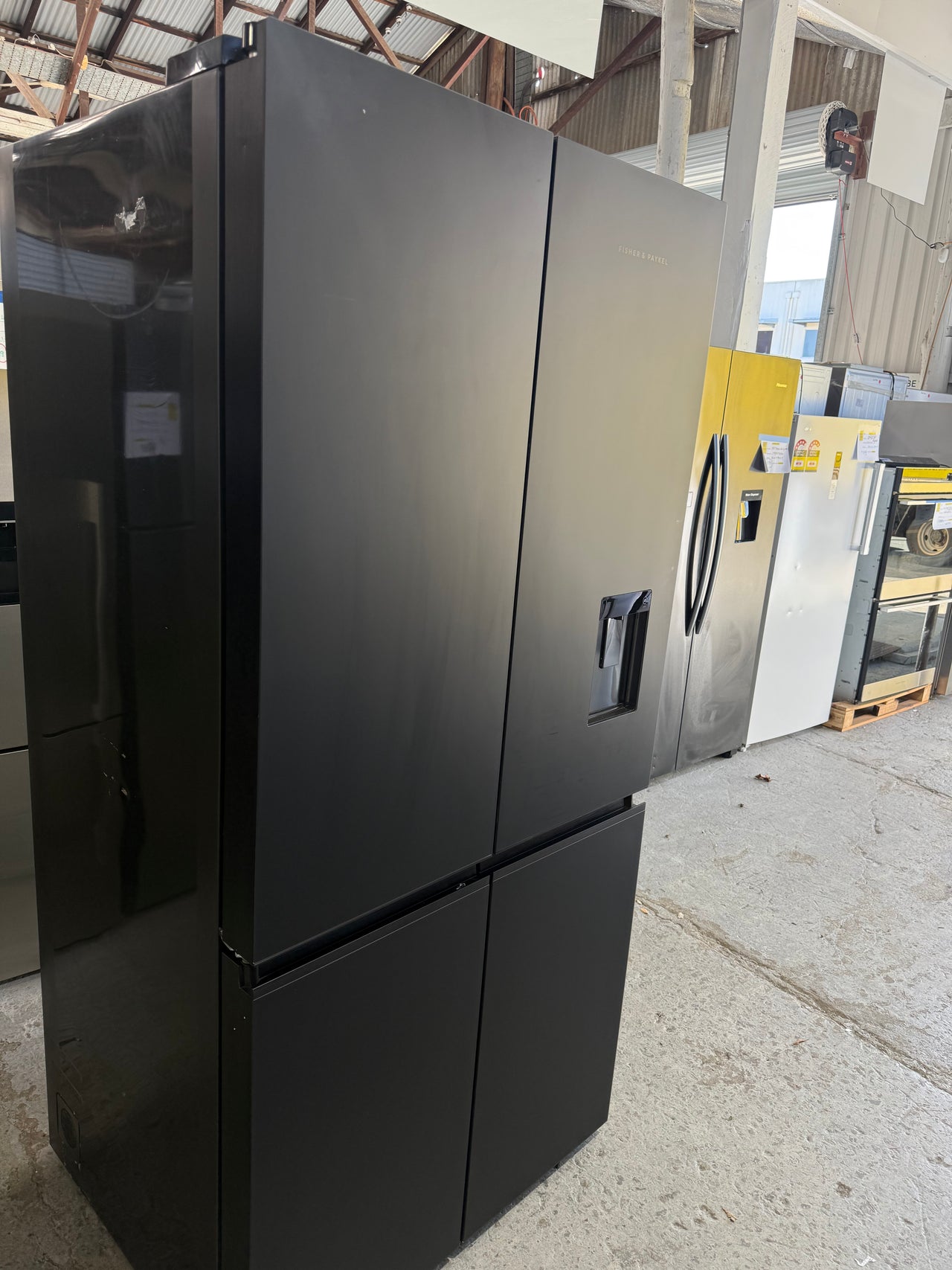 Factory second Fisher&Paykel RF730QZUVB1 690L Quad Door Fridge Freezer – Matte Black - Second Hand Appliances Geebung