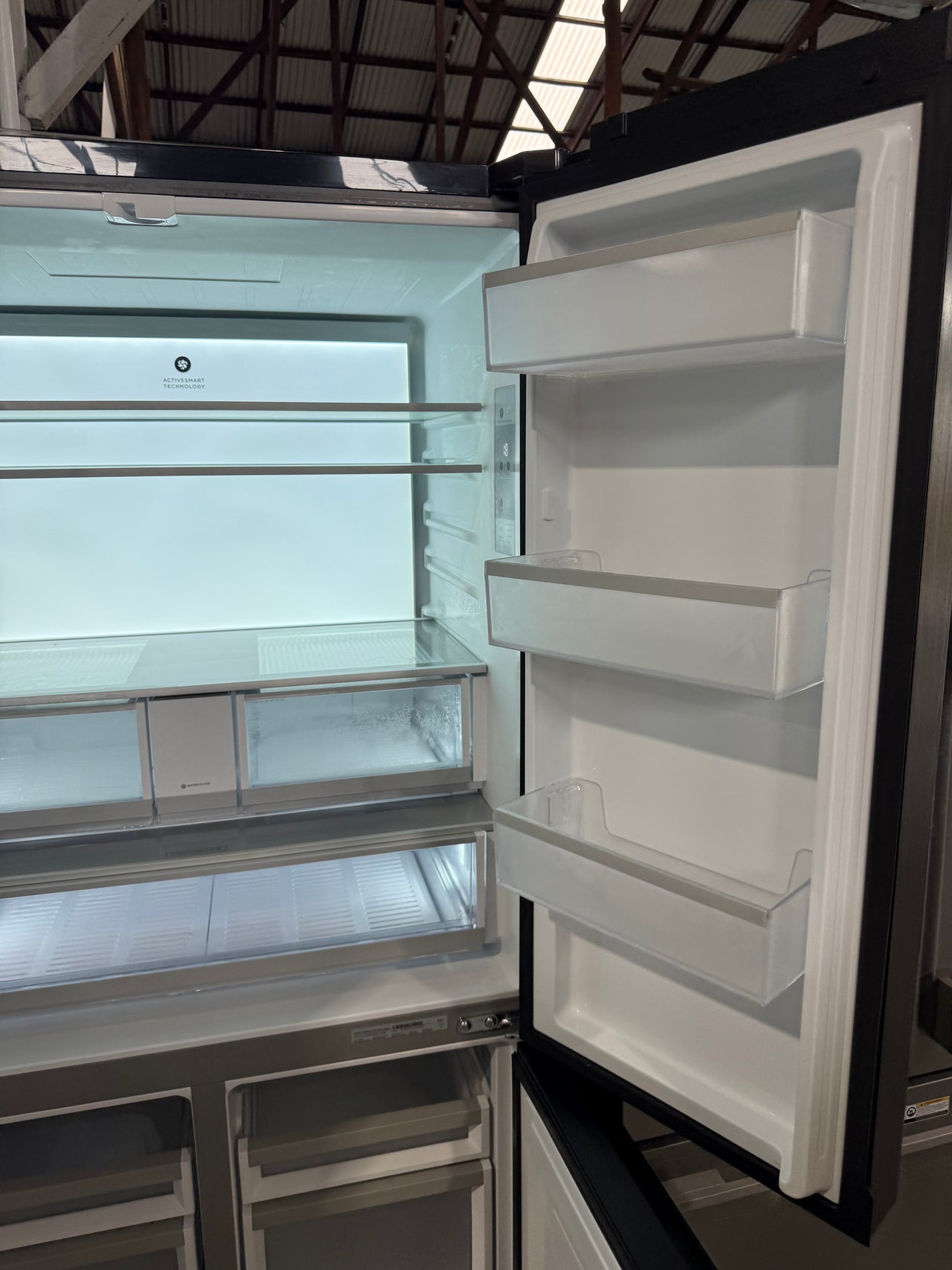 Factory second Fisher&Paykel RF730QZUVB1 690L Quad Door Fridge Freezer – Matte Black - Second Hand Appliances Geebung