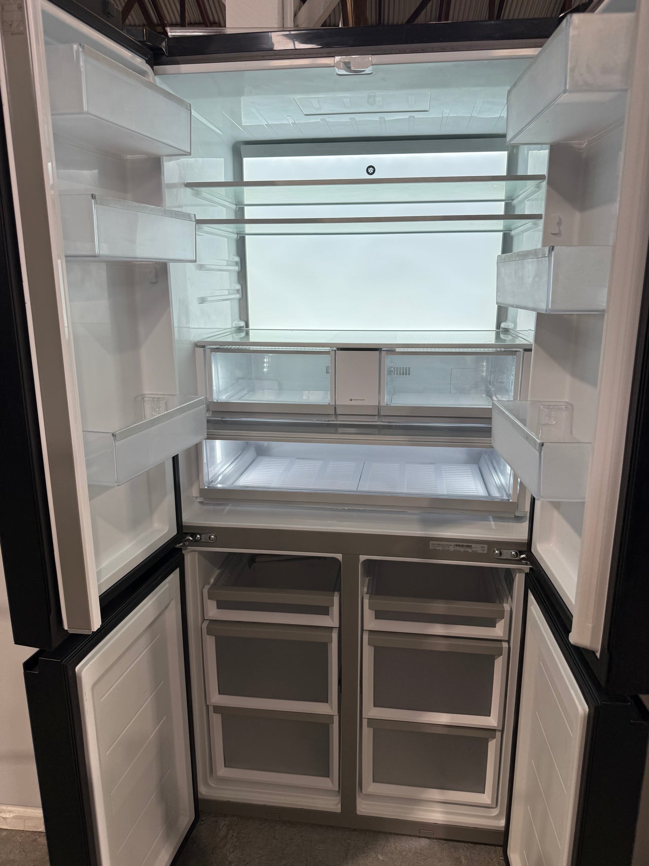 Factory second Fisher&Paykel RF730QZUVB1 690L Quad Door Fridge Freezer – Matte Black - Second Hand Appliances Geebung