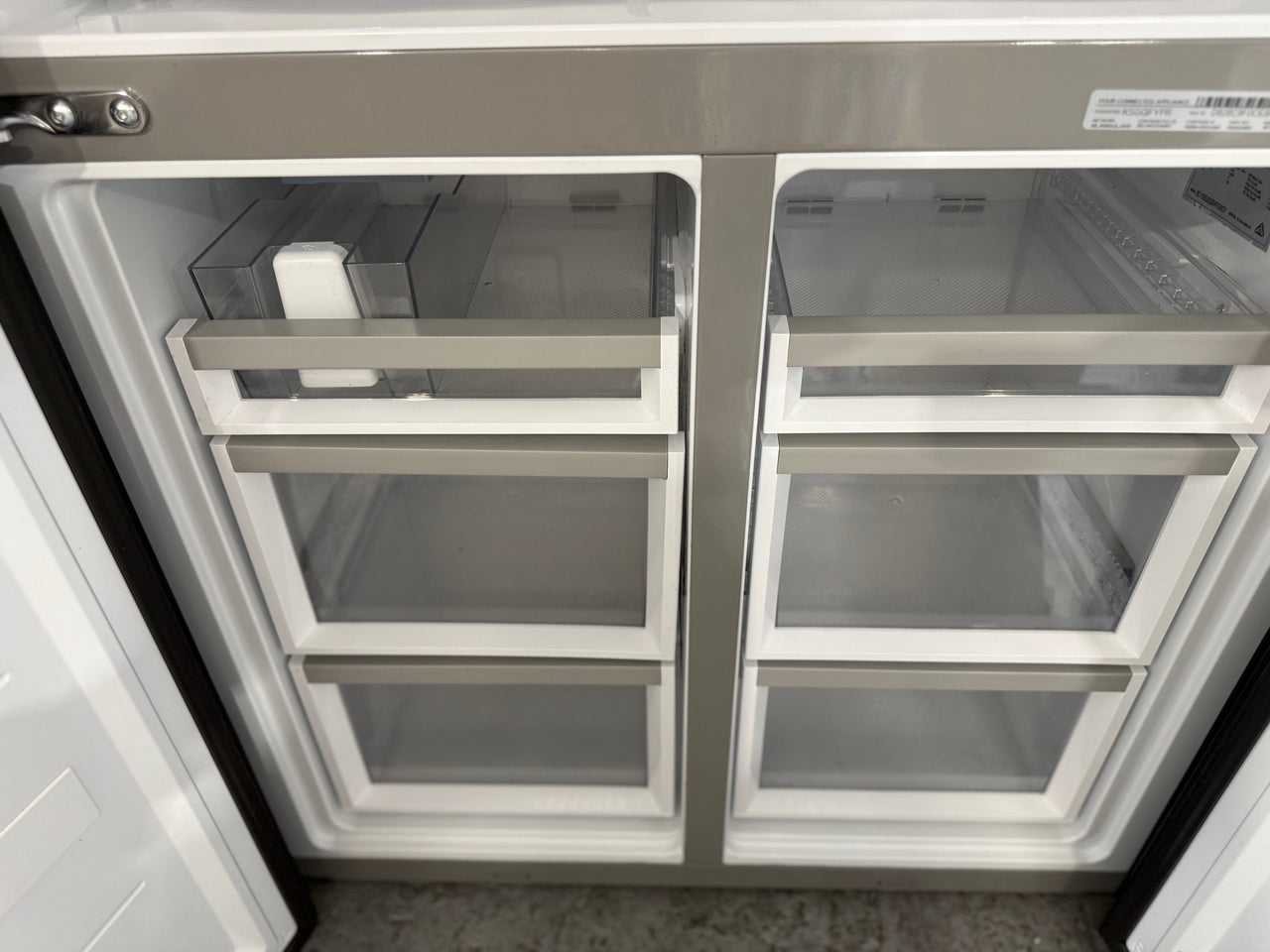 Factory second Fisher & Paykel RF730QZUVB1 690L Quad Door Fridge (Matte Black Glass) - Second Hand Appliances Geebung