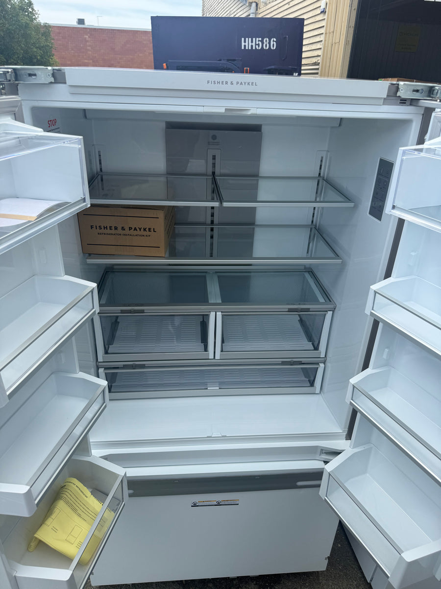 Buy Factory second Fisher & Paykel RS90AU1 476L Integrated French Door Fridge (NAT) |  | [product_variant] | Second Hand Appliances Geebung Brisbane