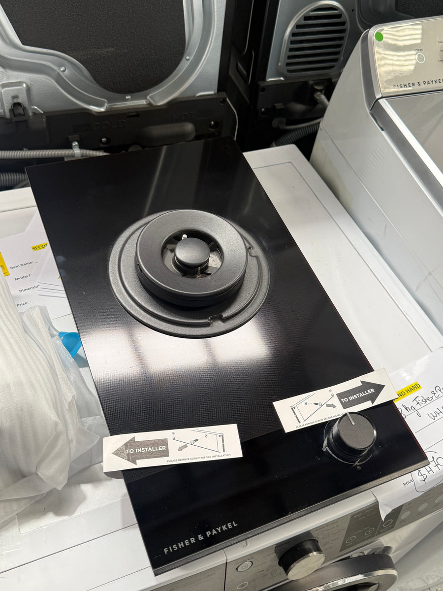 Factory second Fisher & Paykel Series 9 30cm One Burner Gas Cooktop – LPG – Black Glass (CG301DLPGB4) - Second Hand Appliances Geebung