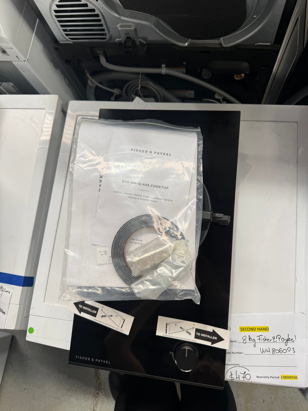 Factory second Fisher & Paykel Series 9 30cm One Burner Gas Cooktop – LPG – Black Glass (CG301DLPGB4) - Second Hand Appliances Geebung