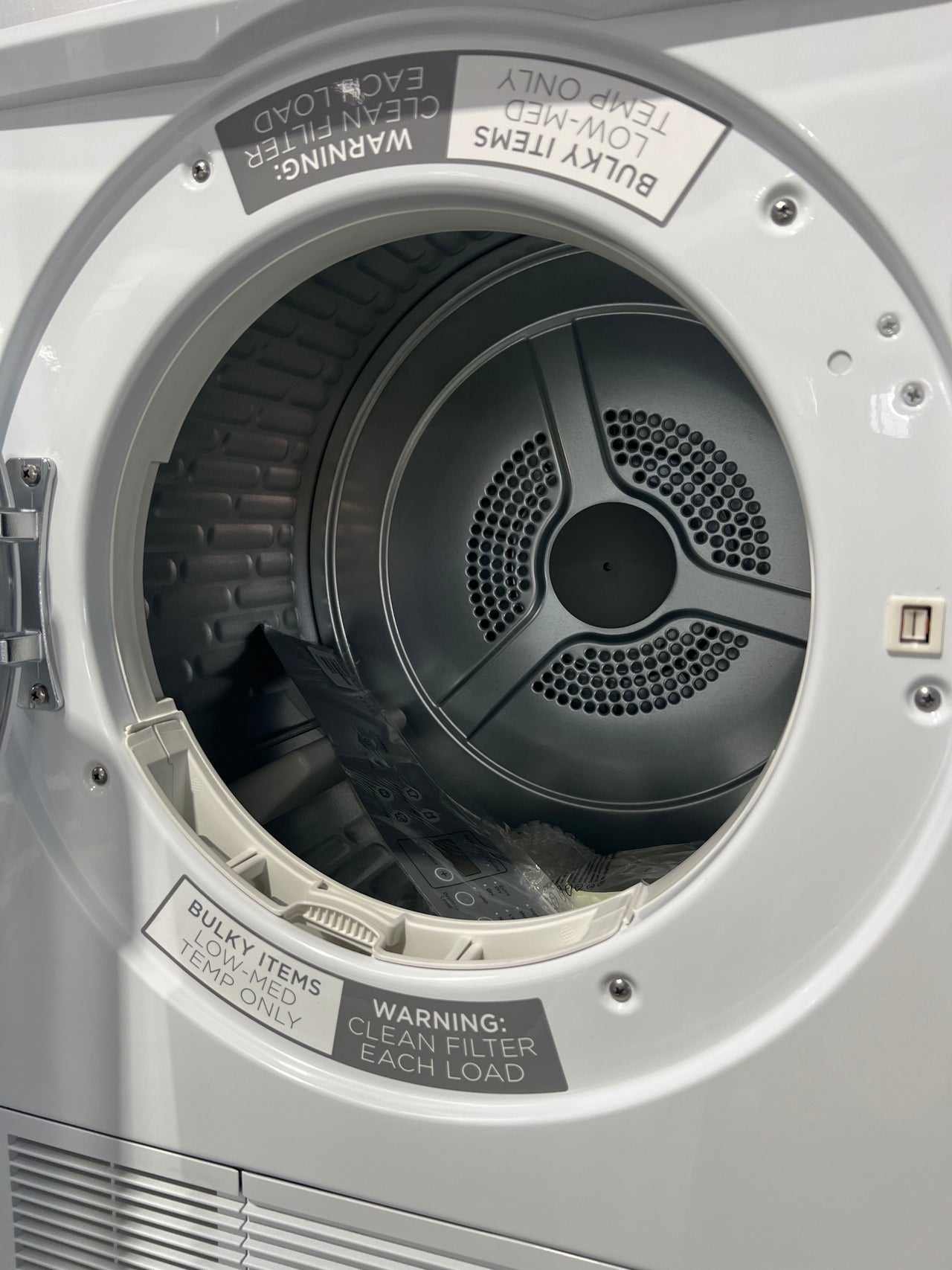 Factory second Fisher&amp;Paykel Vented Dryer, 5kg  Model: DE5060MU2 - Second Hand Appliances Geebung