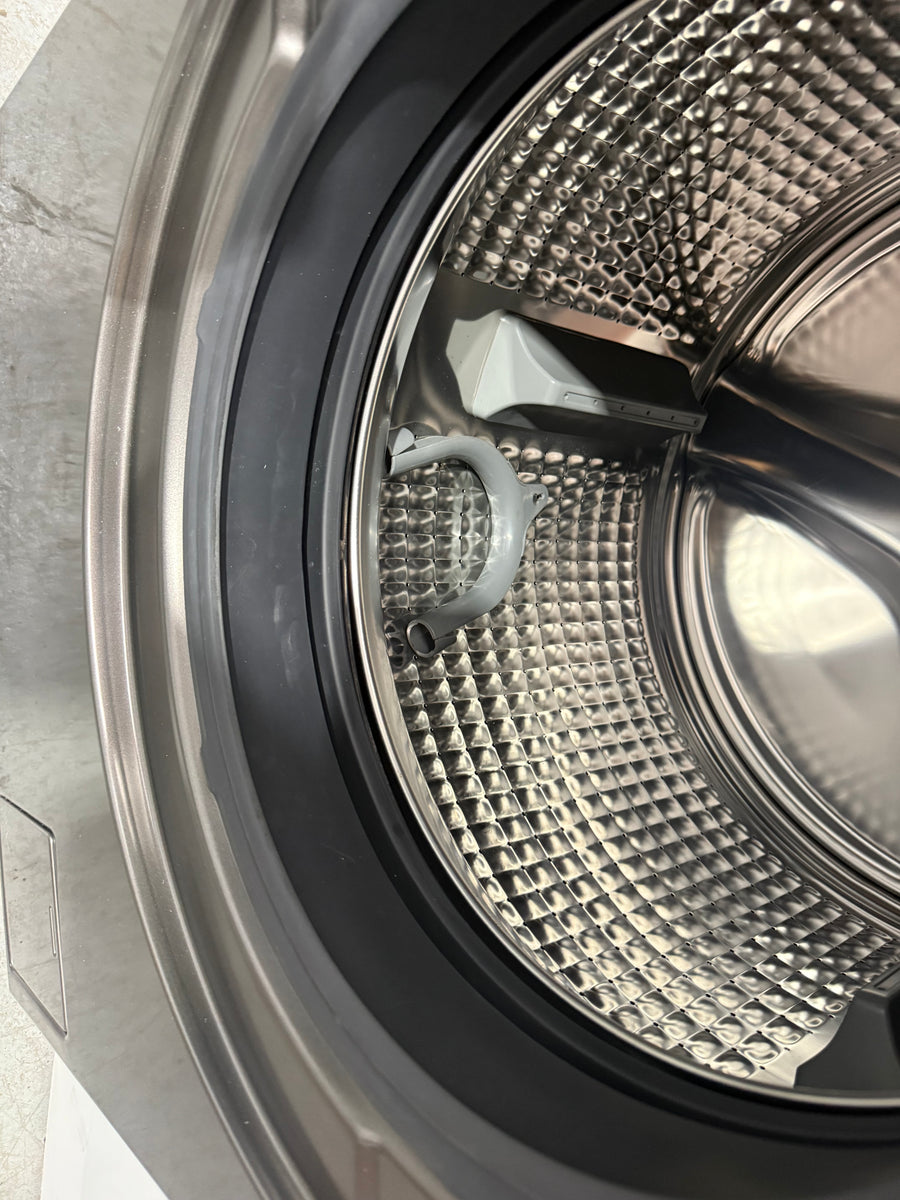 Factory second Fisher & Paykel WH1060SG1 10kg Series 9 Front Load Washing Machine - Second Hand Appliances Geebung