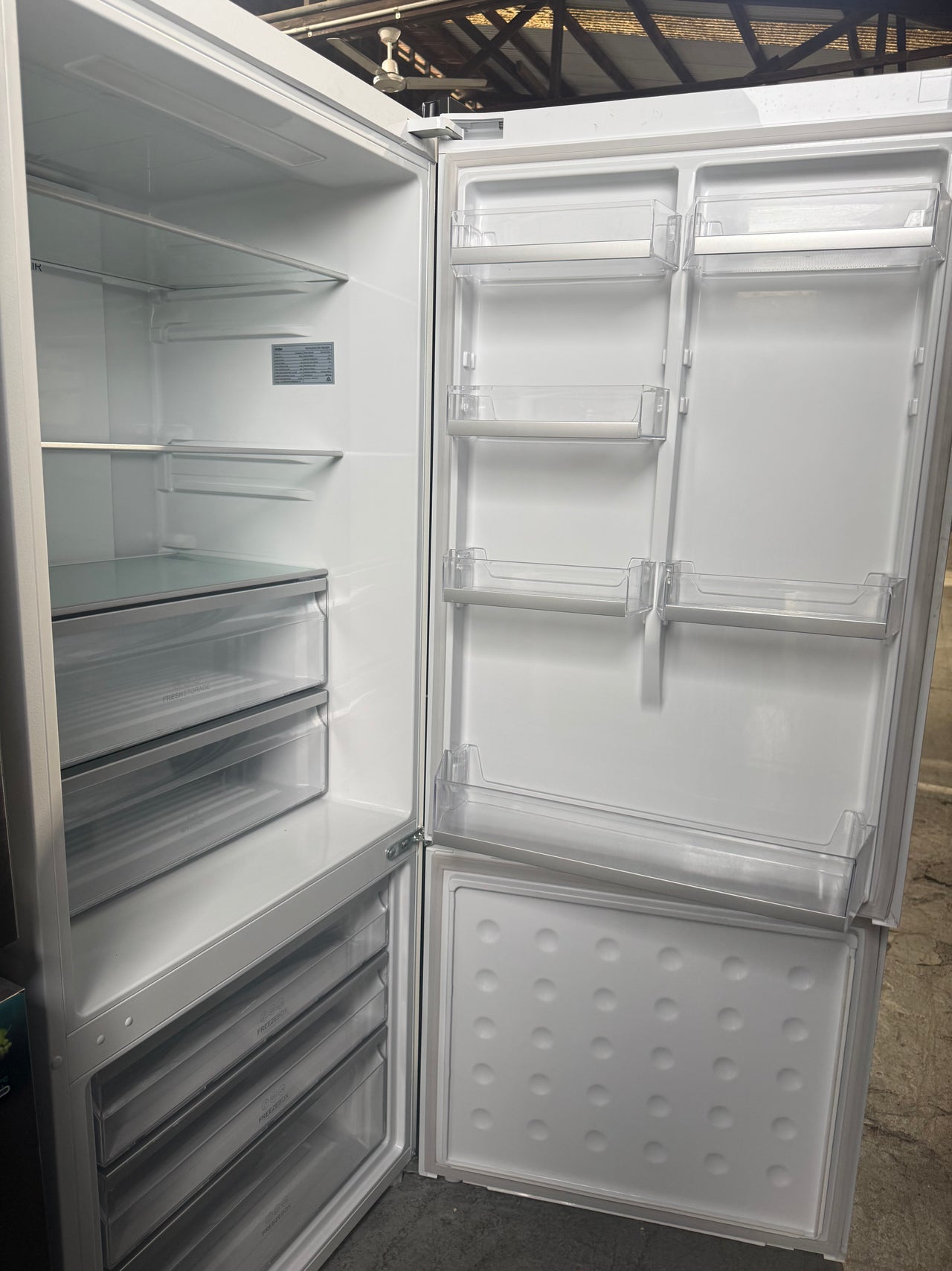 Factory second Haier 416L Bottom Mount Refrigerator – White HRF450BW2 - Second Hand Appliances Geebung