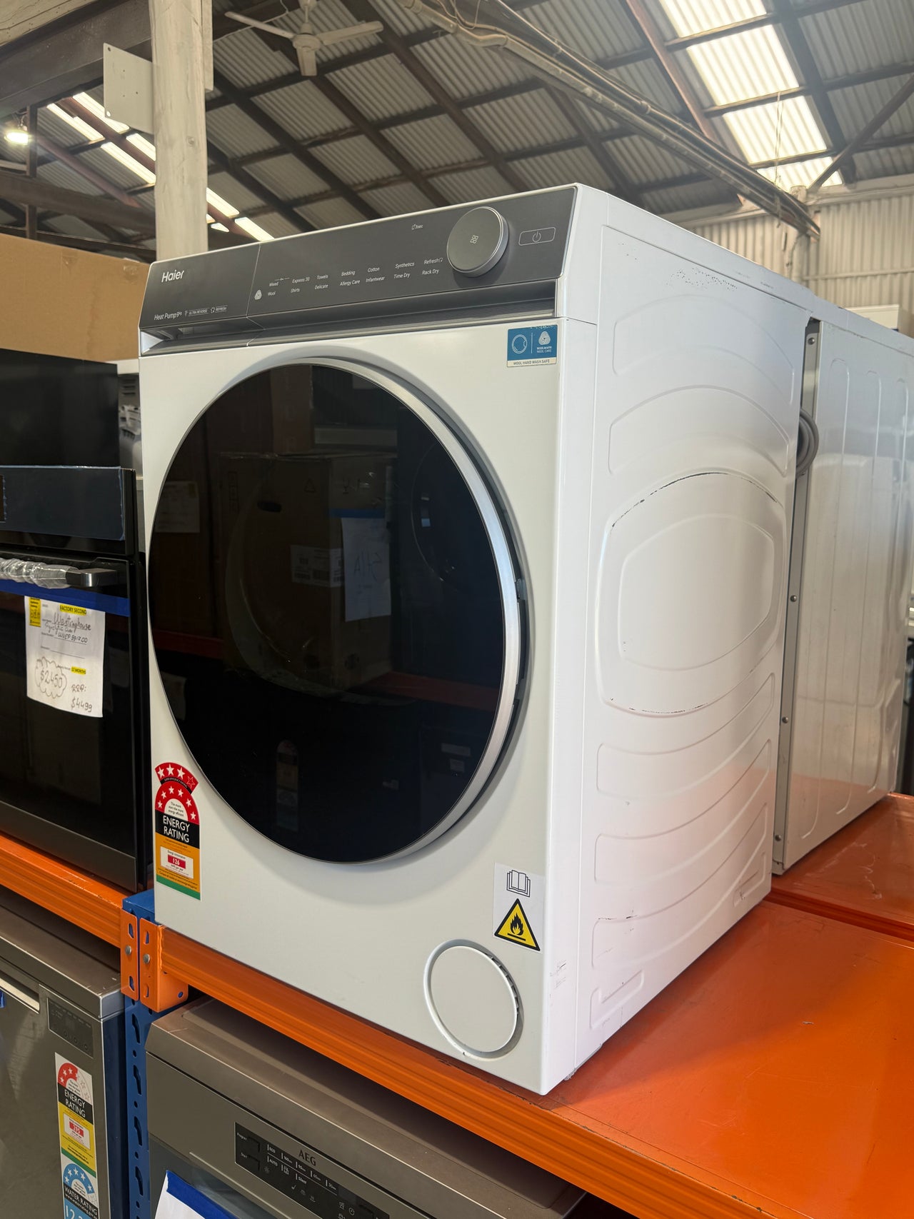 Factory second Haier 500 Series 9kg Heat Pump Dryer HDHP90NW1 - Second Hand Appliances Geebung