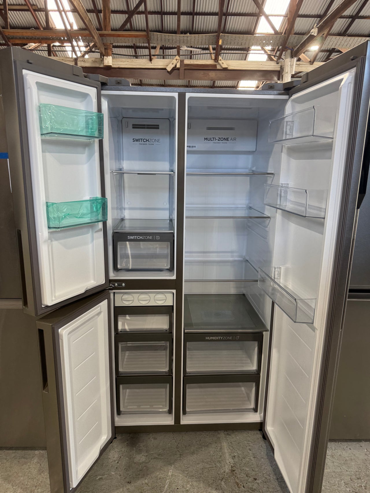 Factory second Haier 575L Side By Side Refrigerator - Second Hand Appliances Geebung