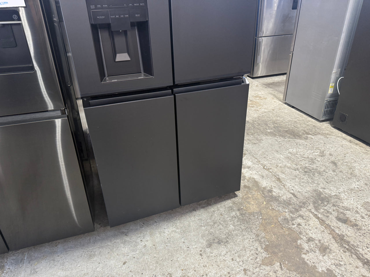 Factory second Haier 601L 600 Series Quad Door Refrigerator Freezer – Matte Black, Ice & Water  Model: HRF680YZC - Second Hand Appliances Geebung