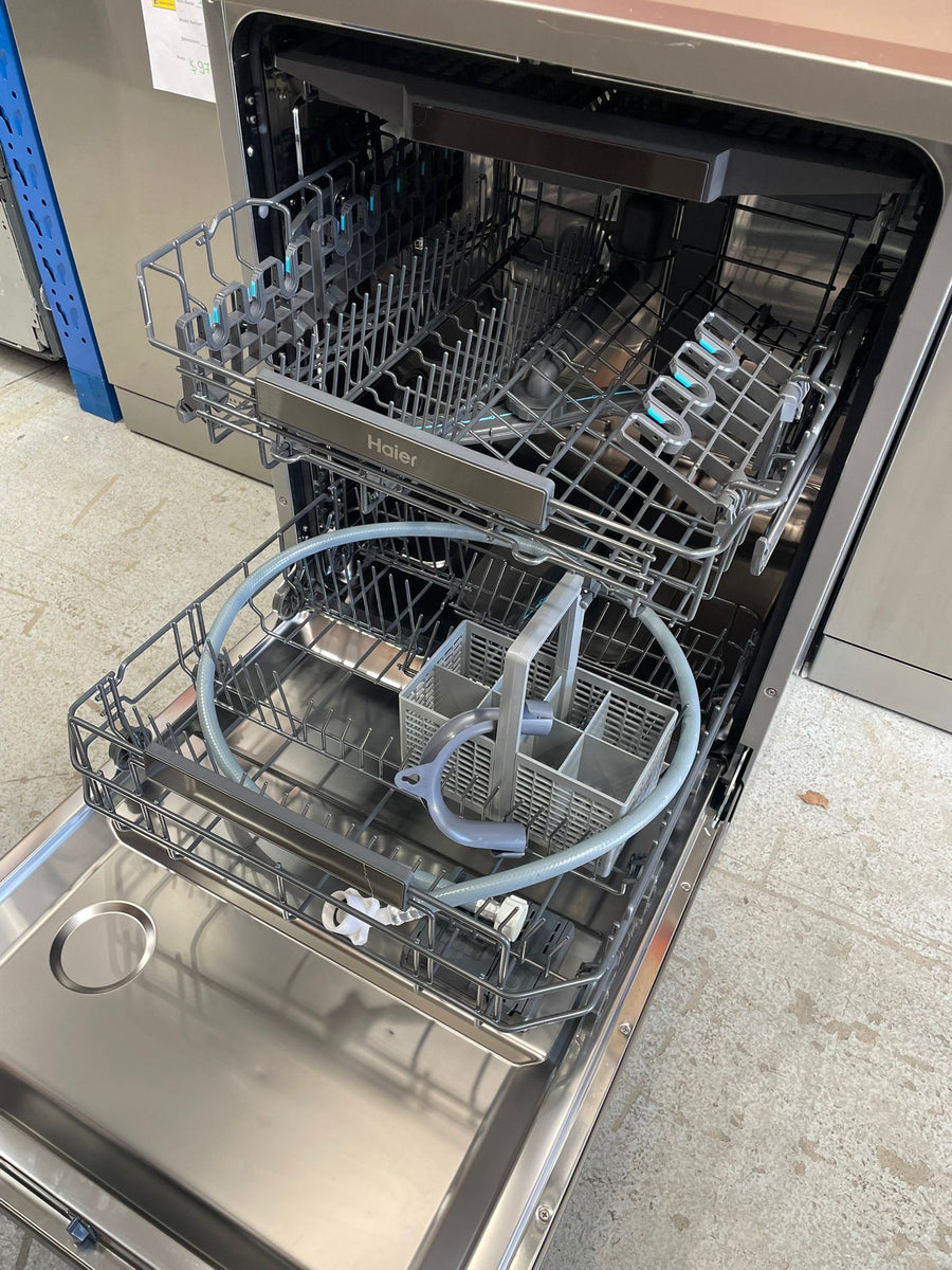 Factory second Haier 60cm Freestanding Dishwasher with Steam – Satina Finish HDW15F3S1 - Second Hand Appliances Geebung