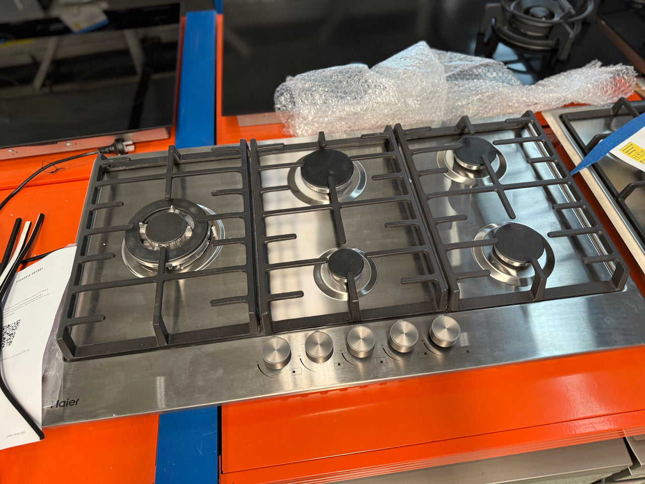 Factory second Haier 90cm Gas Cooktop HCG905WFCX3 - Second Hand Appliances Geebung