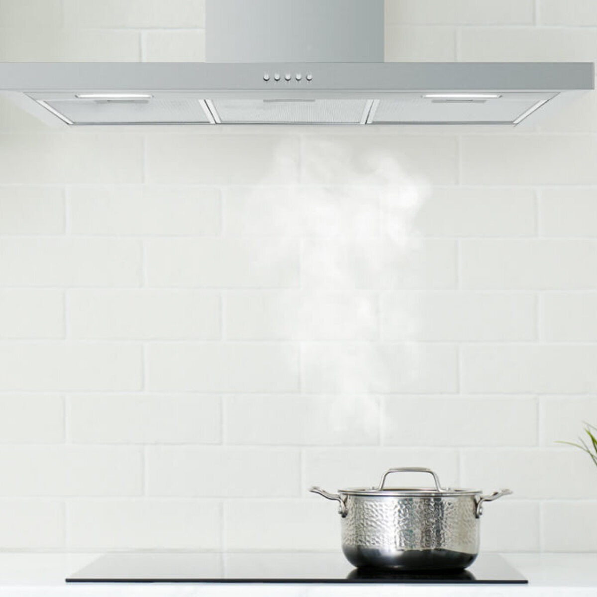 Factory second Haier 90cm Wall Rangehood HC90BLX1 - Second Hand Appliances Geebung