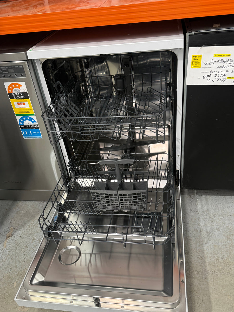 Factory second Haier Freestanding Dishwasher – HDW13F0W1 - Second Hand Appliances Geebung