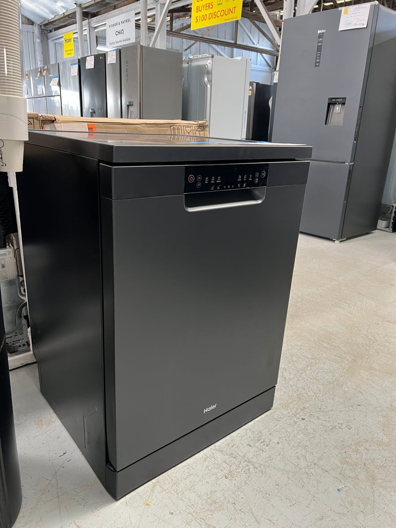 Factory second Haier Freestanding Dishwasher HDW15F2B1 - Second Hand Appliances Geebung