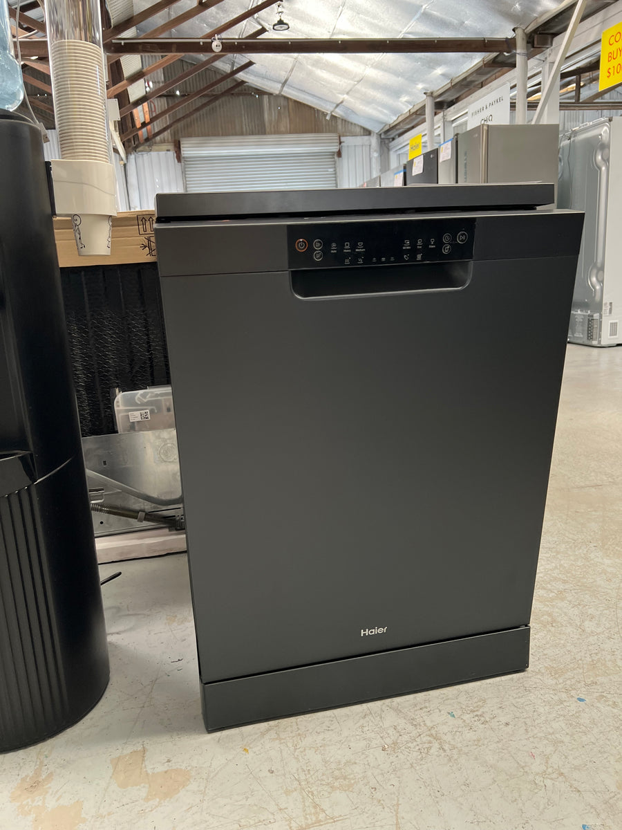 Factory second Haier Freestanding Dishwasher HDW15F2B1 - Second Hand Appliances Geebung