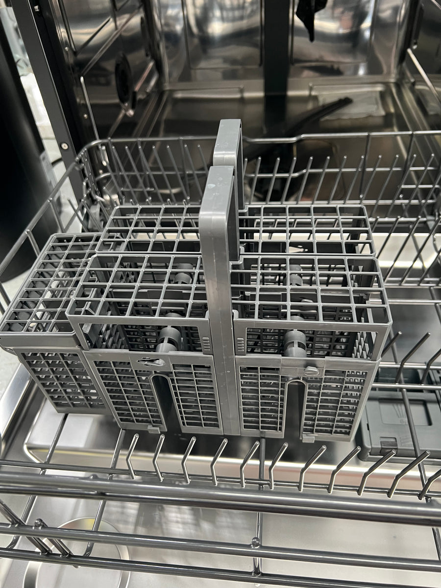 Factory second Haier Freestanding Dishwasher HDW15F2B1 - Second Hand Appliances Geebung